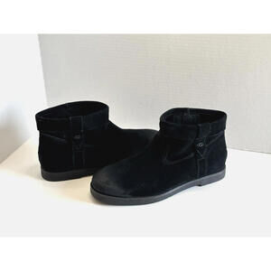 UGG Josefene Cuff  Women's Black Suede Round Toe Ankle Booties 1130525 Size 7.5